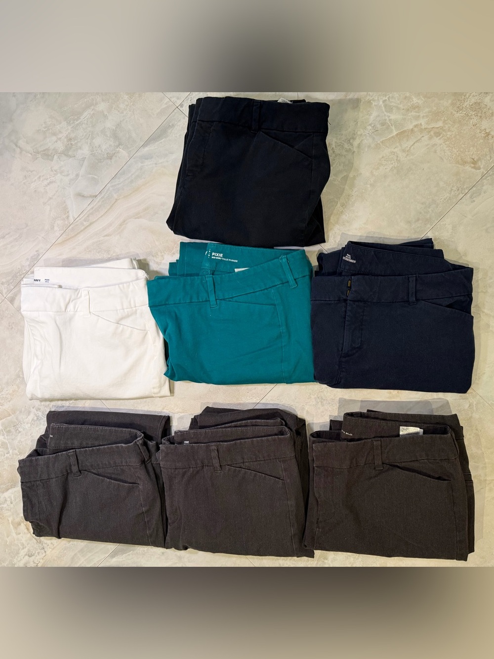 7 Pairs- Old Navy Pixie Mid-Rise Pants